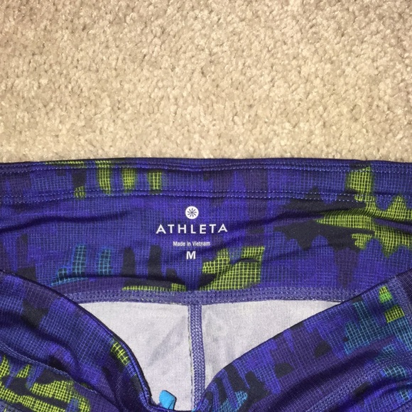 Athleta Cropped Leggings - Picture 4 of 7